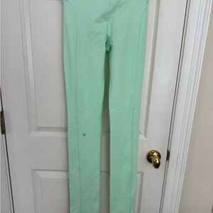Lululemon Mint Green Yoga Pants gently used